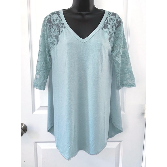 Zenana Lacey short sleeve top - Picture 2 of 5